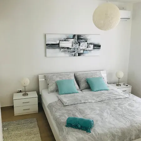 Pula City Stay Appartamento *